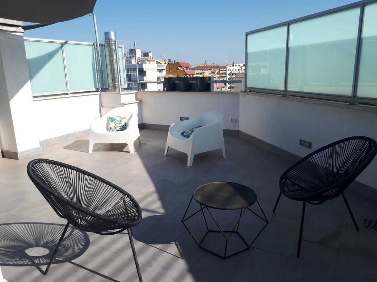 Penthouse 40 In Trastevere With Seasonally Jacuzzi Ρώμη Εξωτερικό φωτογραφία